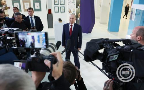 Putyin: Moszkva kész együttműködni Kijevvel egy jövőbeni békemegállapodásról szóló memorandumról